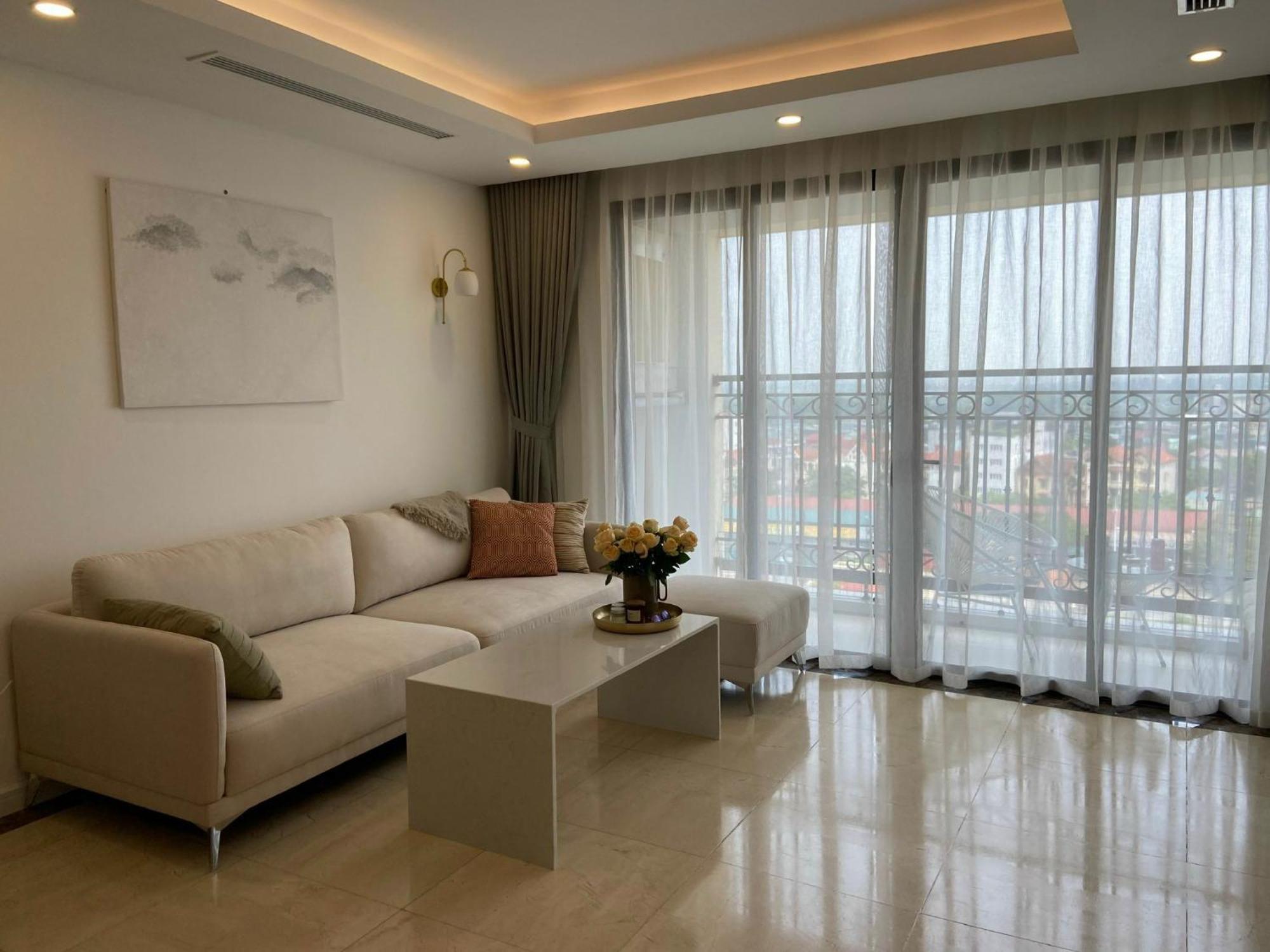 D'Leroi Soleil - Westlake Suite & Apartment Hanoi Bagian luar foto