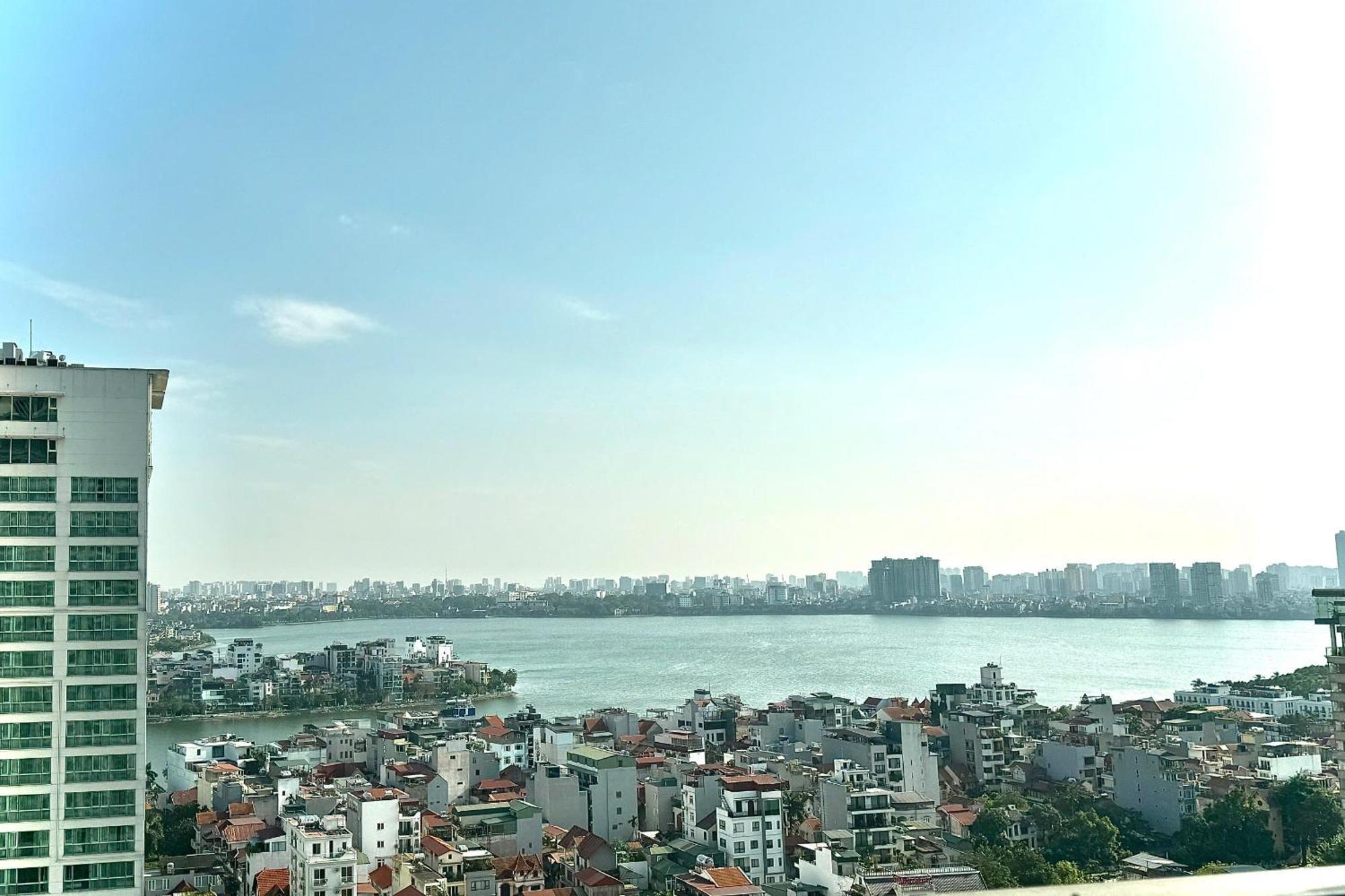 D'Leroi Soleil - Westlake Suite & Apartment Hanoi Bagian luar foto