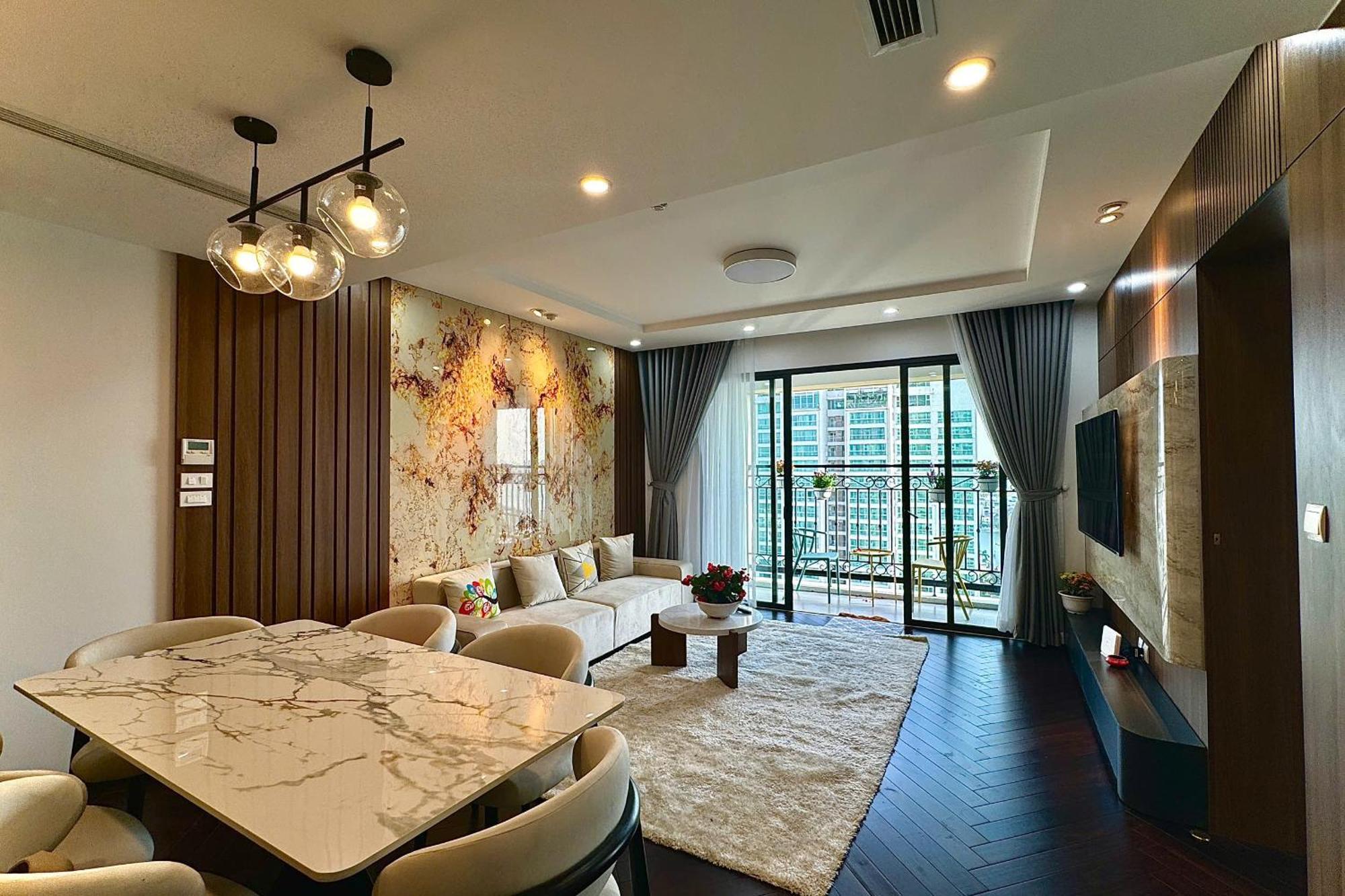 D'Leroi Soleil - Westlake Suite & Apartment Hanoi Bagian luar foto
