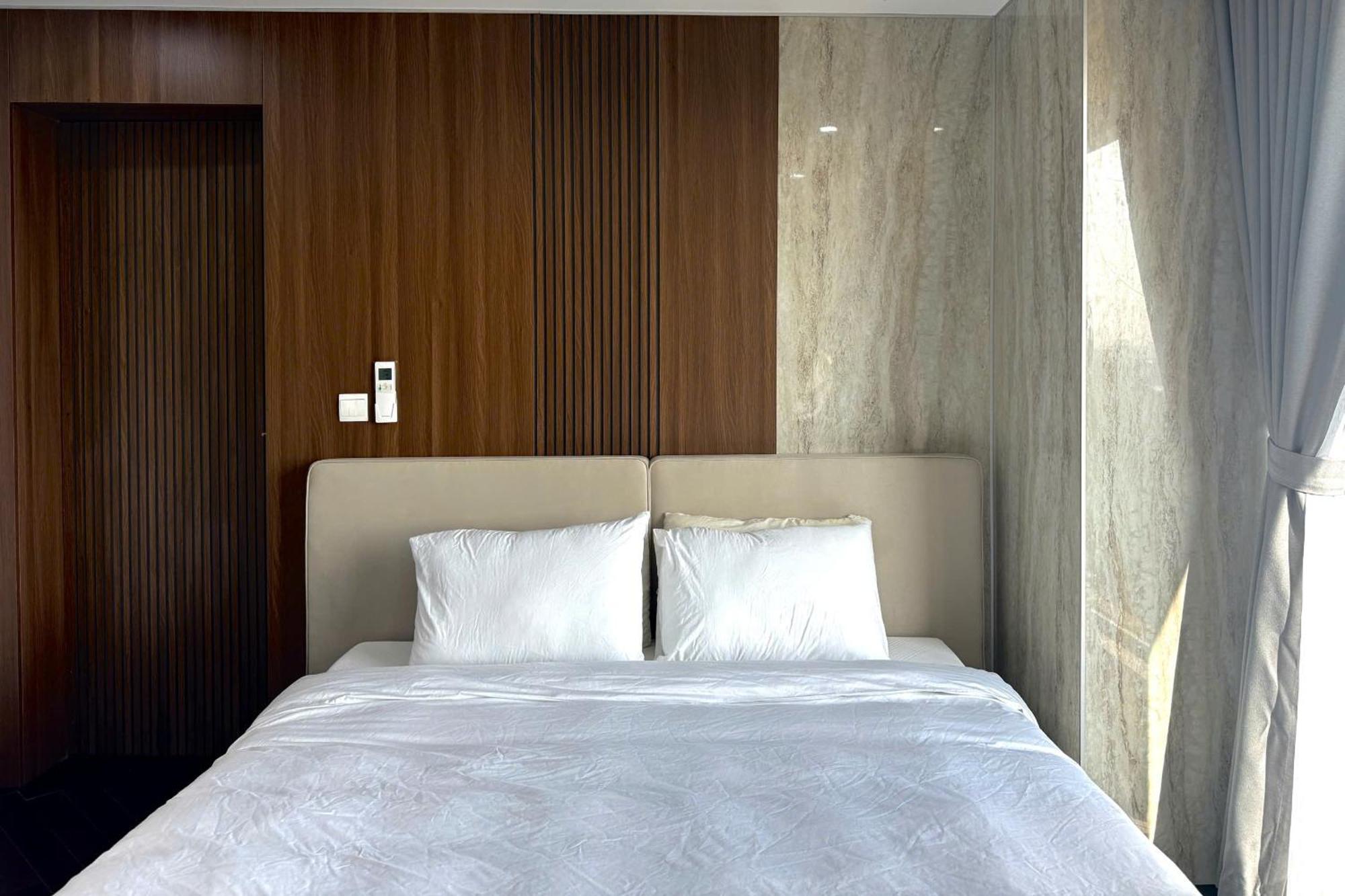 D'Leroi Soleil - Westlake Suite & Apartment Hanoi Bagian luar foto